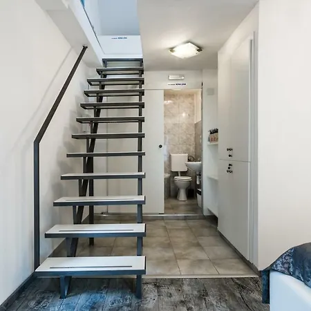 Nona Lena Studio Apartman *